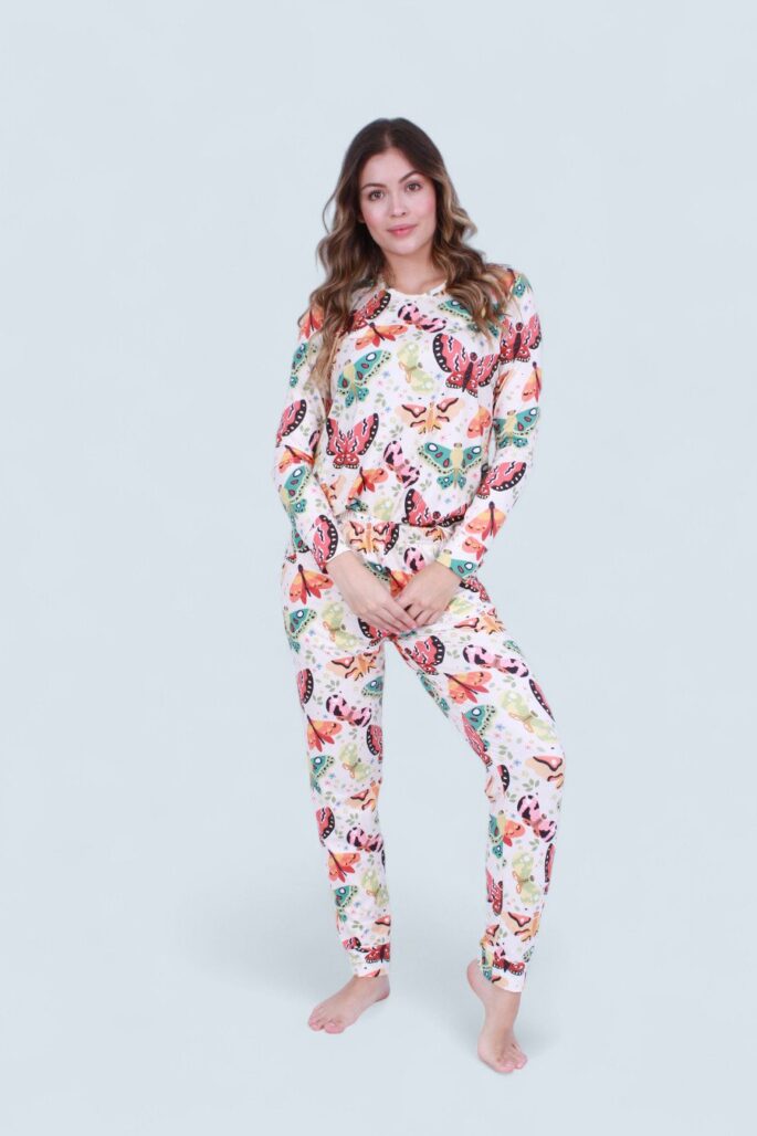 Pijama Mariposas Piel de Durazno Largo