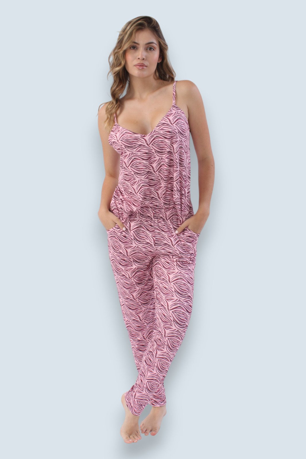 Conjunto de Pijama Pantalón, Blusa con Tiras.